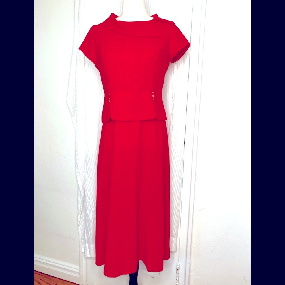 🌞3/$18🌞Vintage 80s Danny & Nicole red tailored midi dress